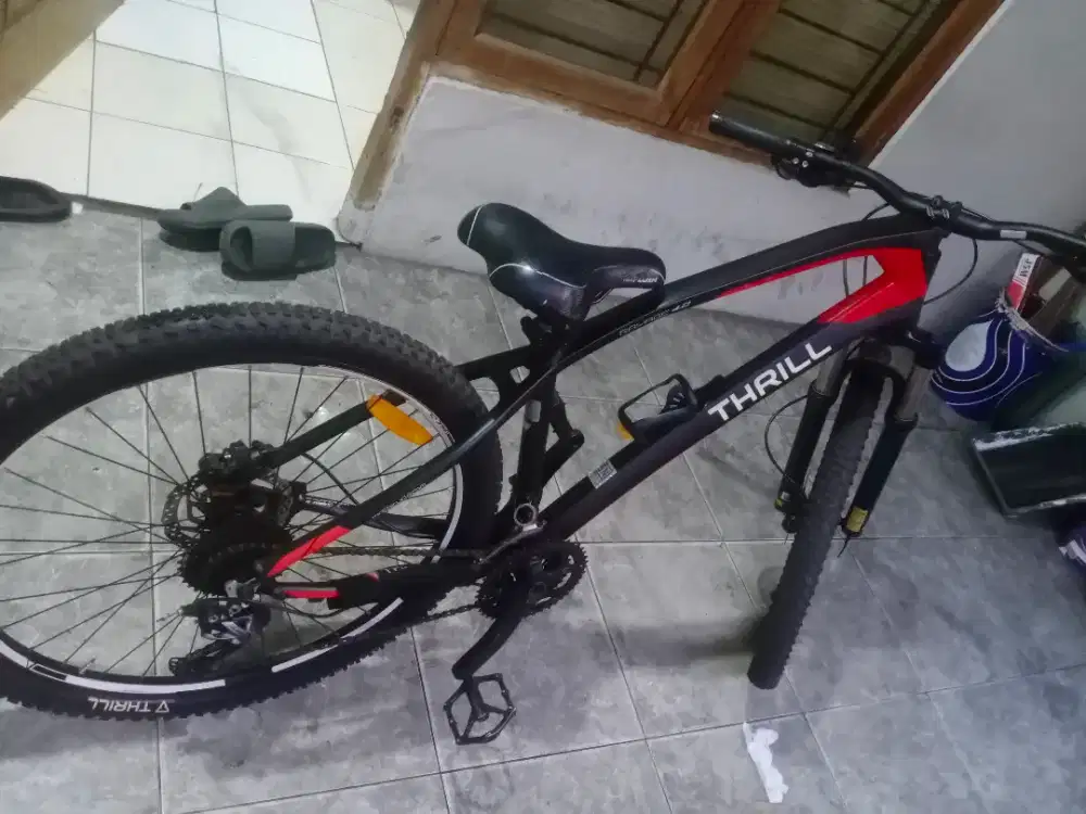 Sepeda Thrill ravage 4.00