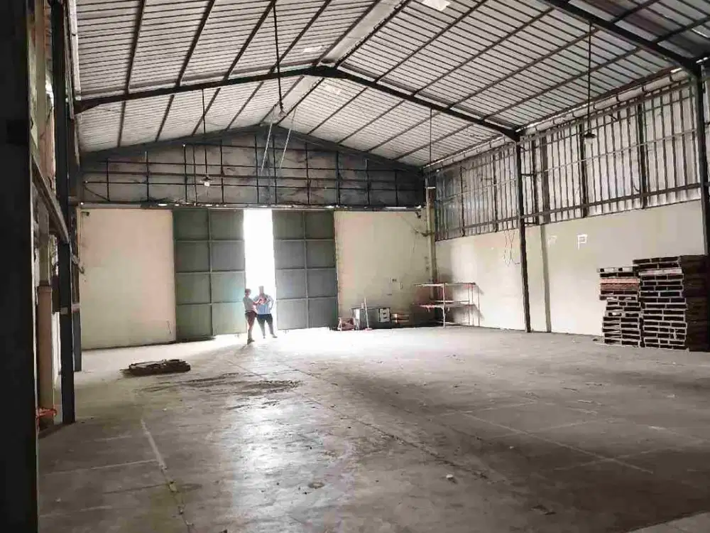 Disewakan Gudang siap huni luas 454m