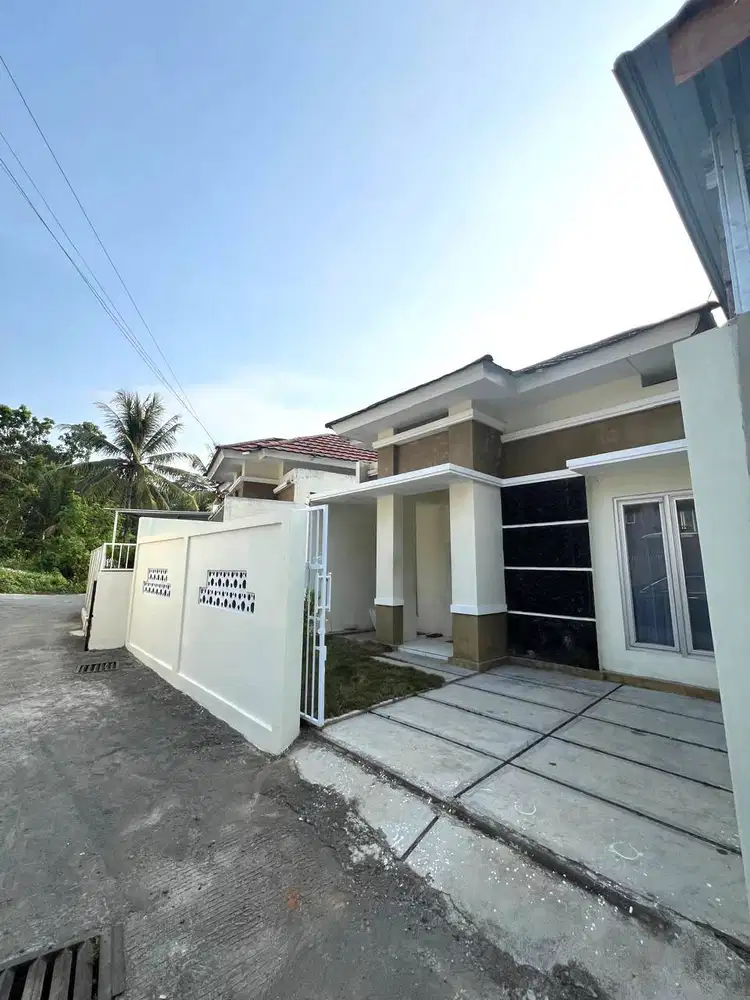 Rumah Manis Minimalis di Argomulyo Sedayu