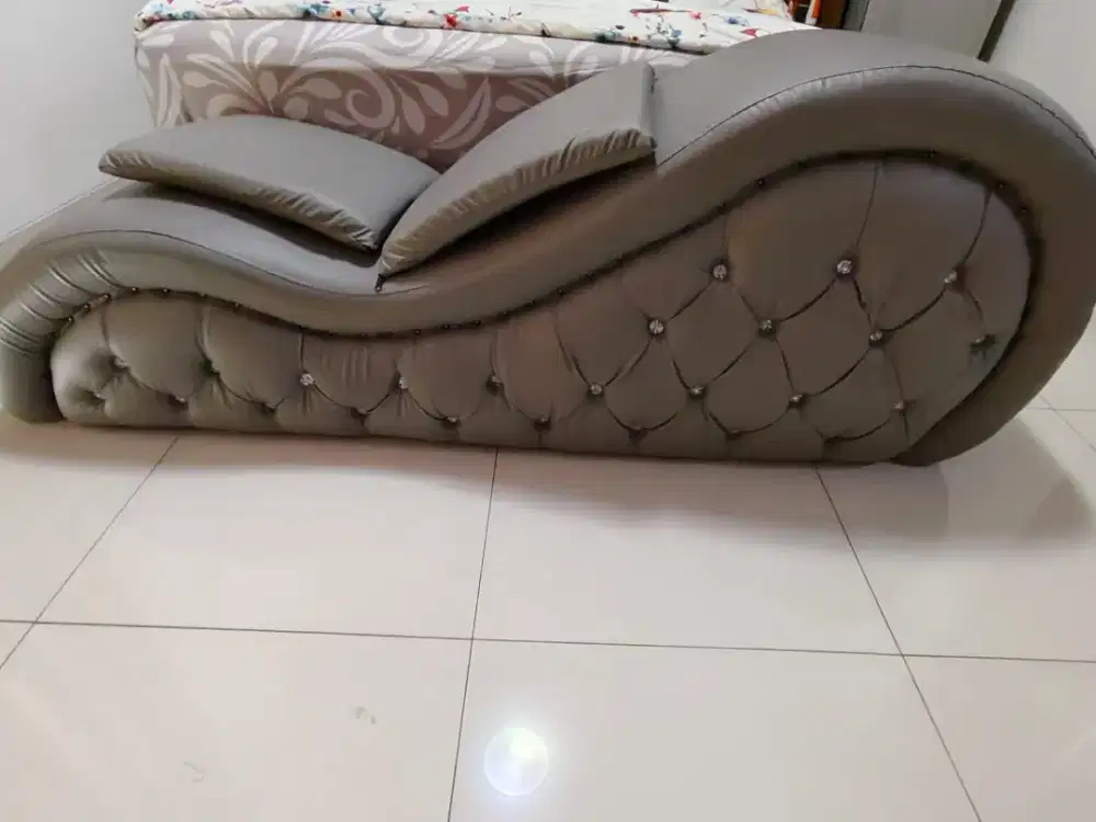 Sofa pasturi / sofa tantra