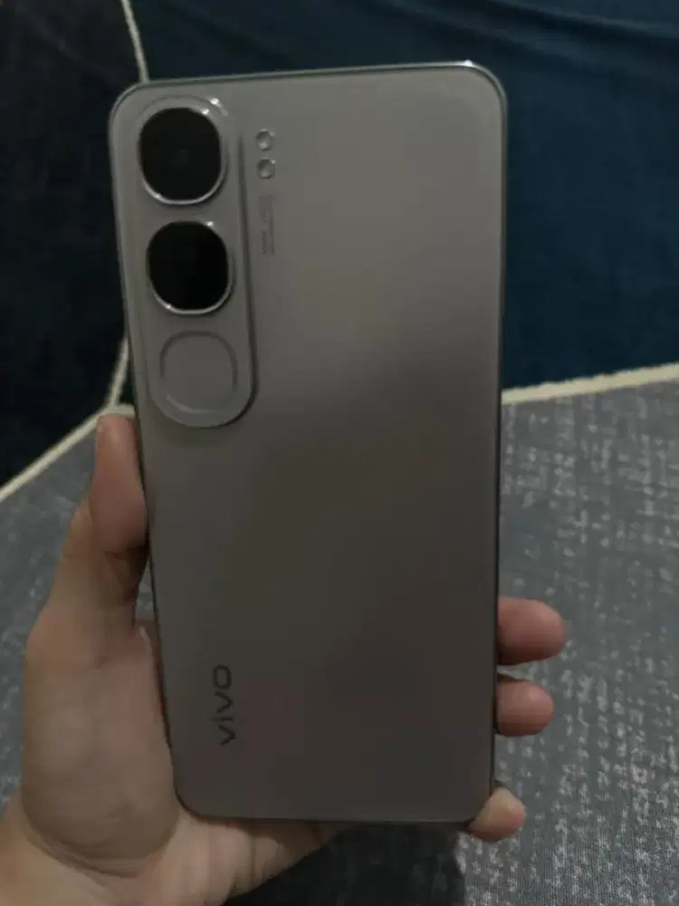 dijual hp Vivo V40 lite 5G ram 8+8 gb internal 256gb