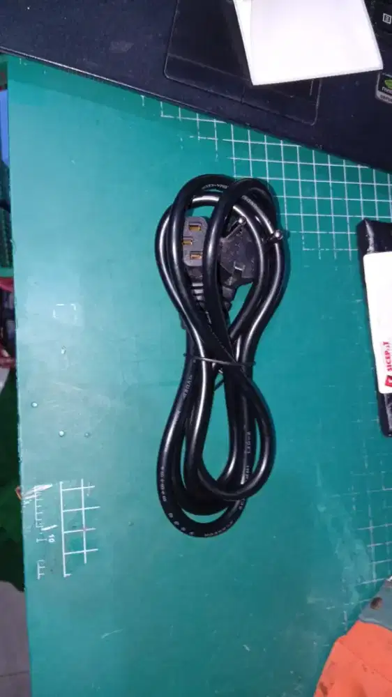 Kabel power siku 1,5 meter