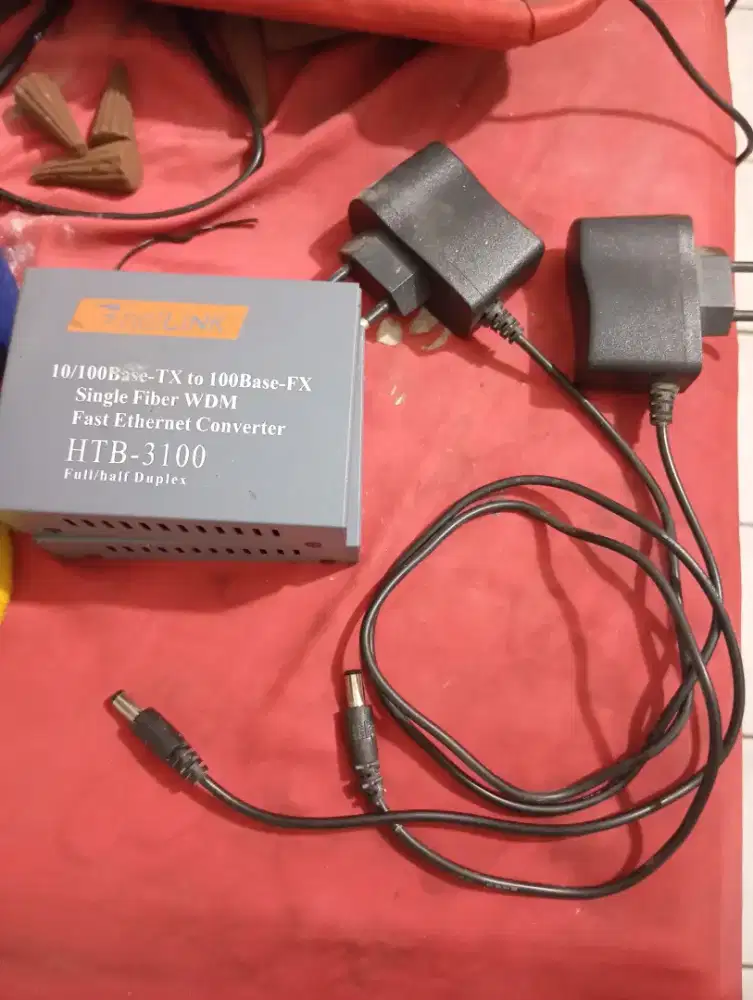 Media Converter Fiber Optic Netlink HTB-3100 Sepasang (Unit A + B)