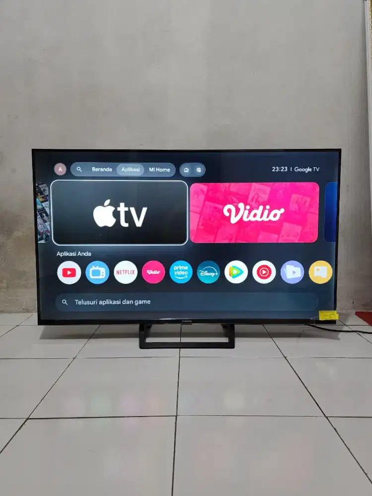 TV Xiaomi Android 4K UHD 43 inci - masih mulus normal