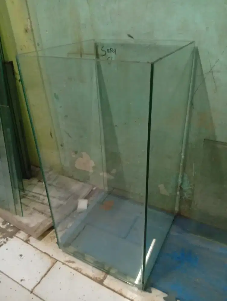 Aquarium Tower 30x30x60