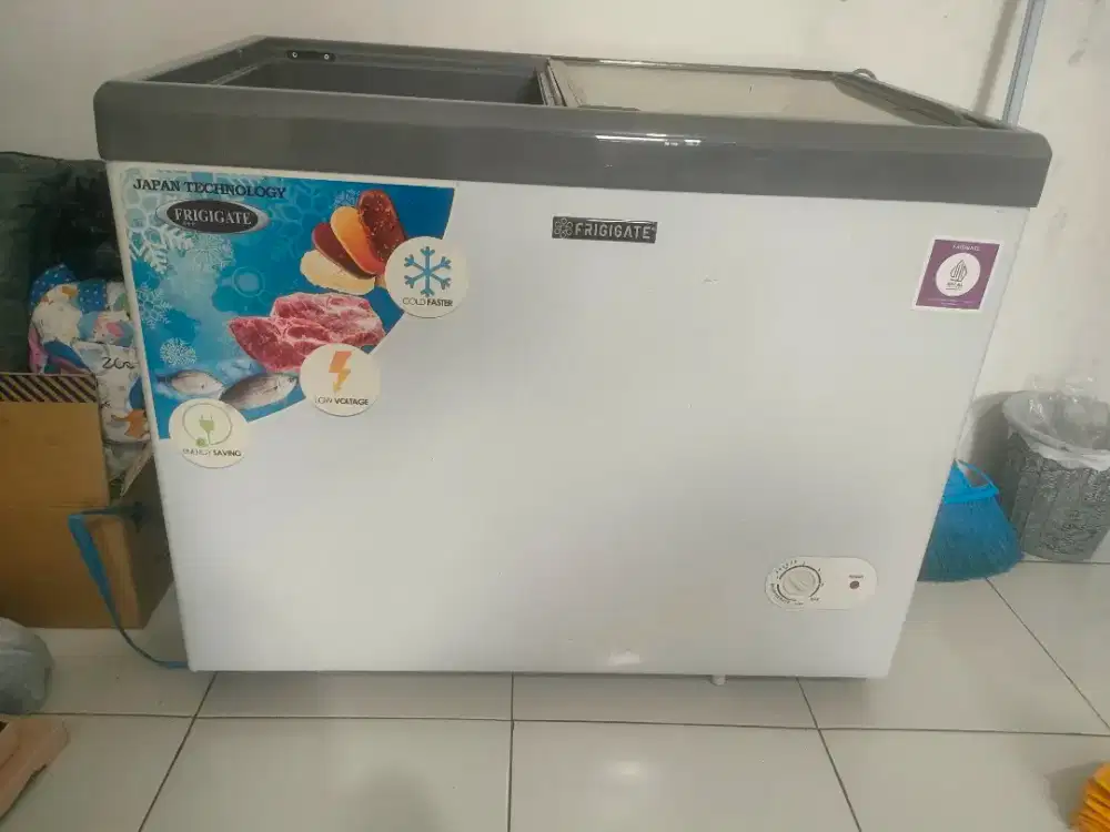 Freezer es krim 210L