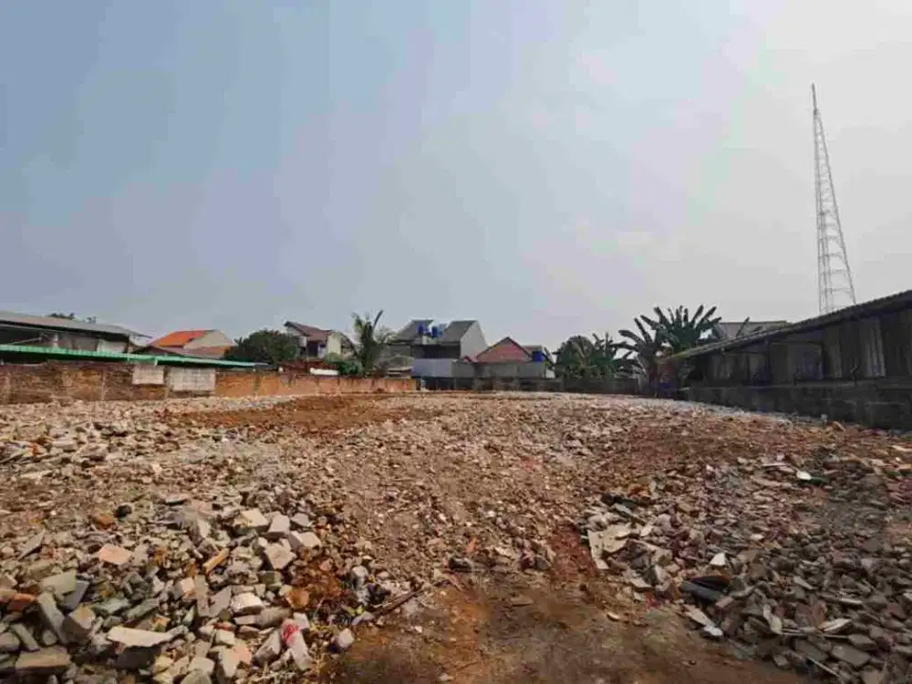 Tanah siap pakai di Pinggir jalan saaba meruya Joglo  jakbar