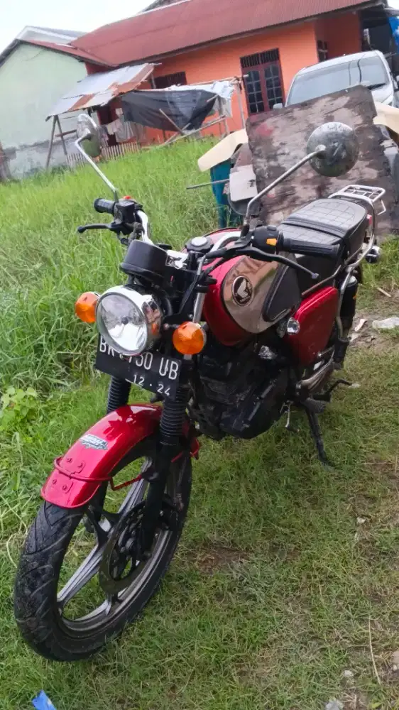 Suzuki thunder custom dream classic
