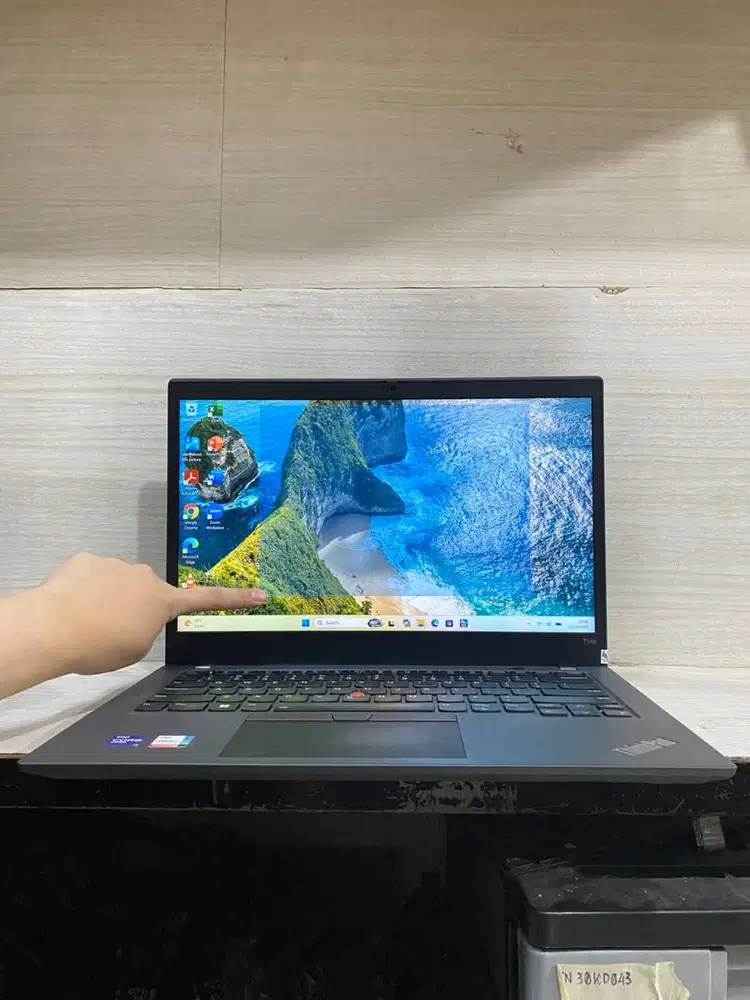 Lenovo ThinkPad T14s Gen 2 i7 Gen 11 RAM 16GB SSD 256GB Touchscreen –