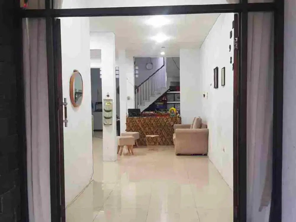 Dijual Rumah Siap Huni Cisaranten Kulon Dekat Griya Caraka