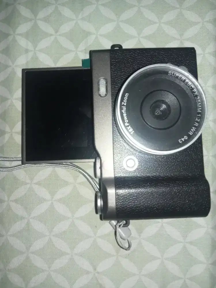 camera retro style