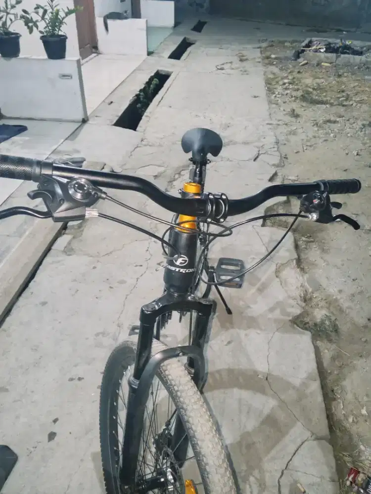 sepeda MTB 26in Fastron masih mulus