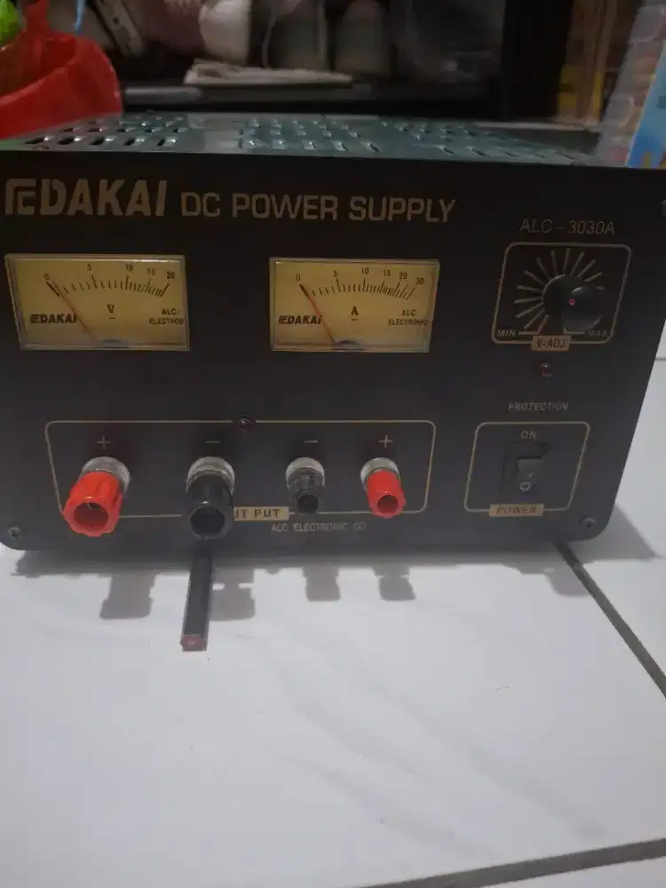 Dakai DC Power supply