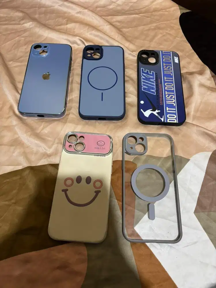 Casing iphone 15+