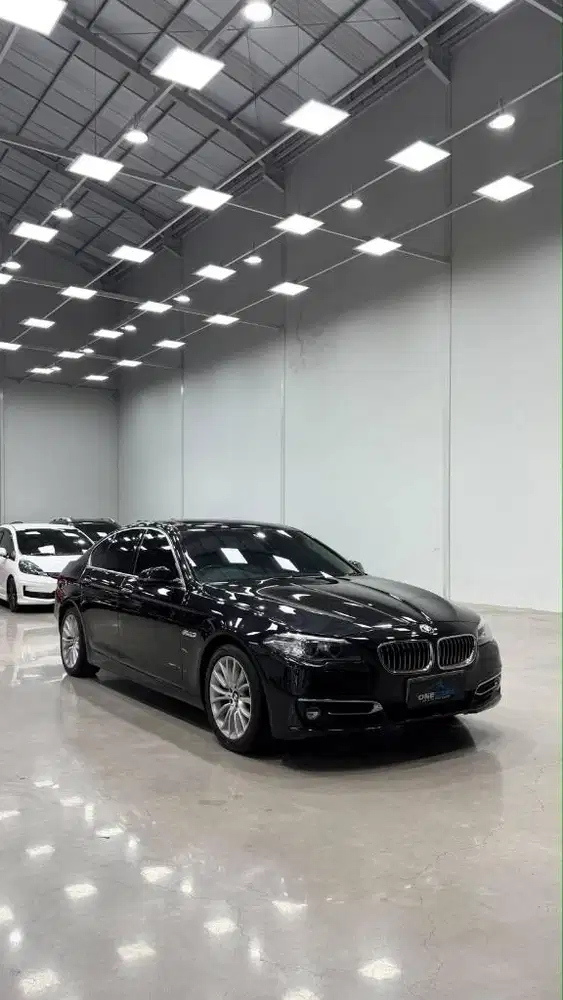 TDP 25jt! BMW 528i Luxury F10 Facelift LCI 2016, Plat B, KM 59rb
