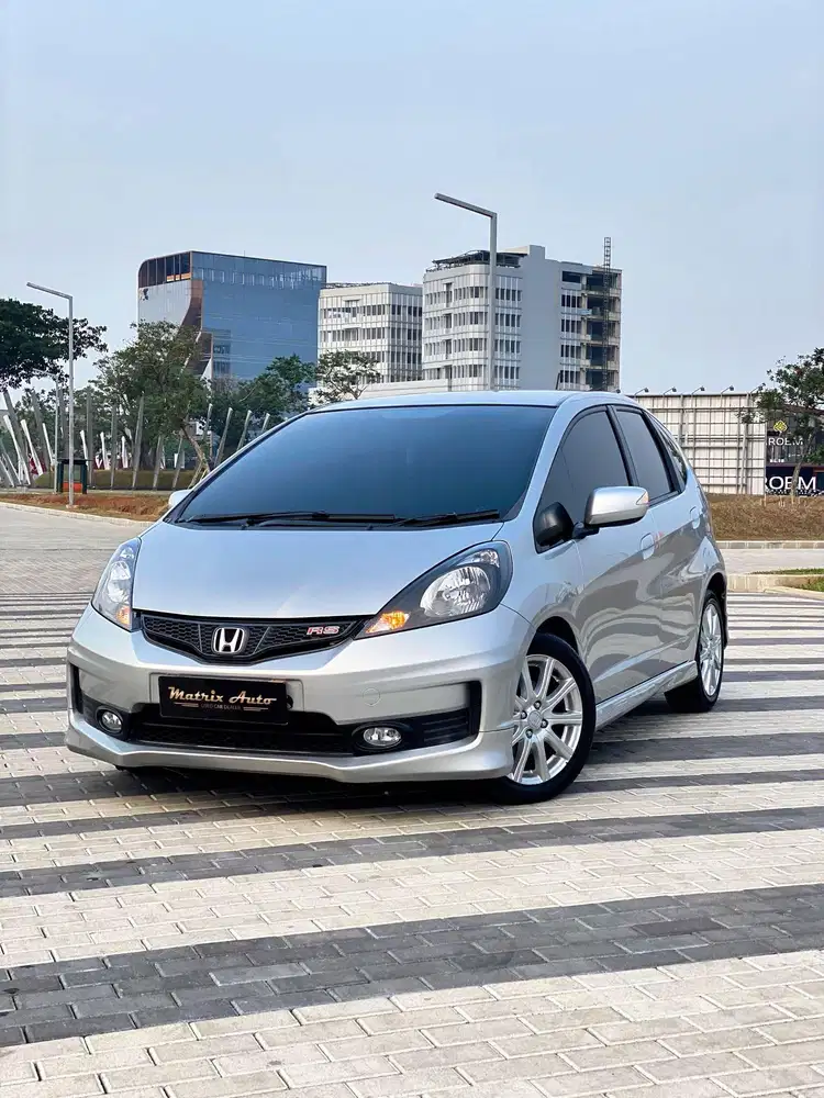 HONDA JAZZ RS GE8 AT 2013 TIMELESS
Last Model