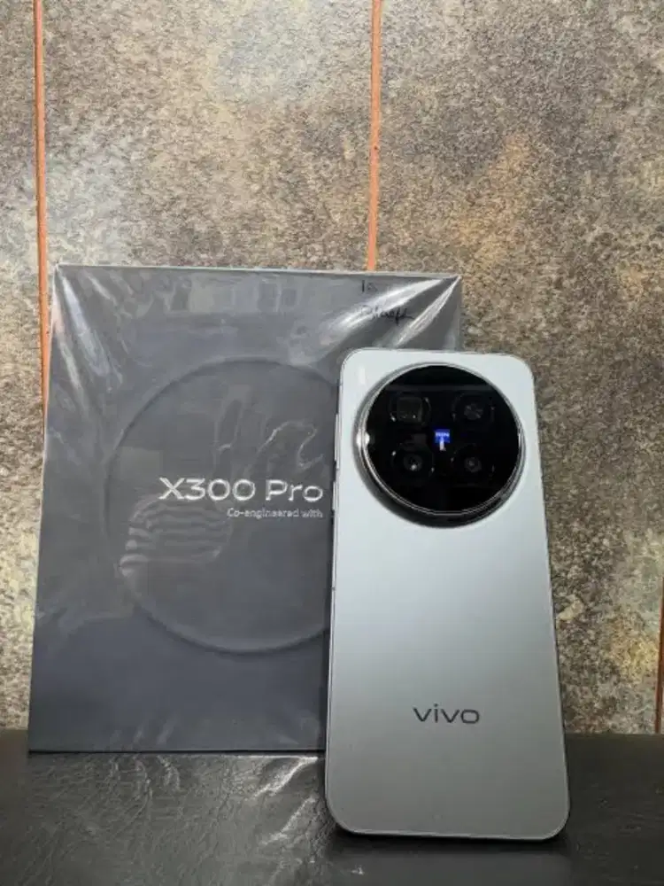 Vivo x300 pro 16gb + 512gb
