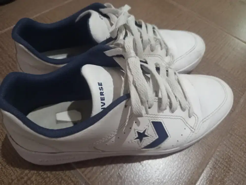 Sepatu Converse Murah