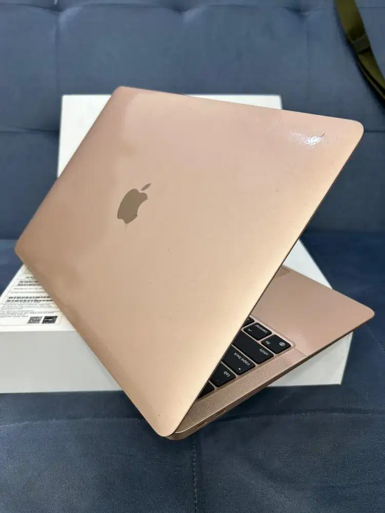 MacBook Air M1 13-inch , Gold , 8/256GB IBox