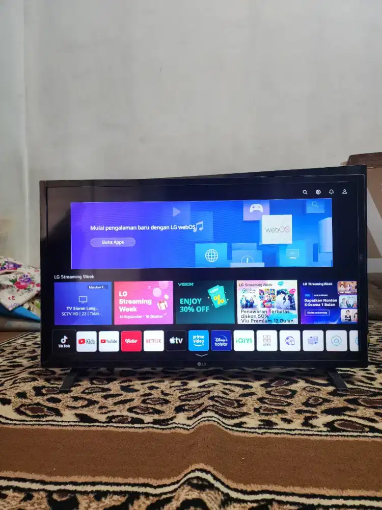 Smart TV LG 32 inci - masih normal lancar
