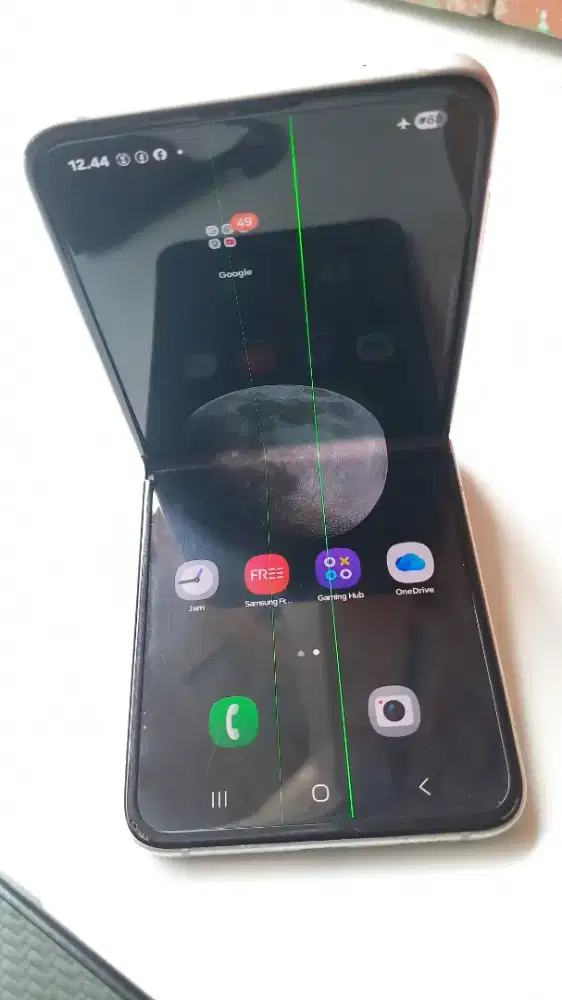 Samsung z flip 3 8/128 sein
