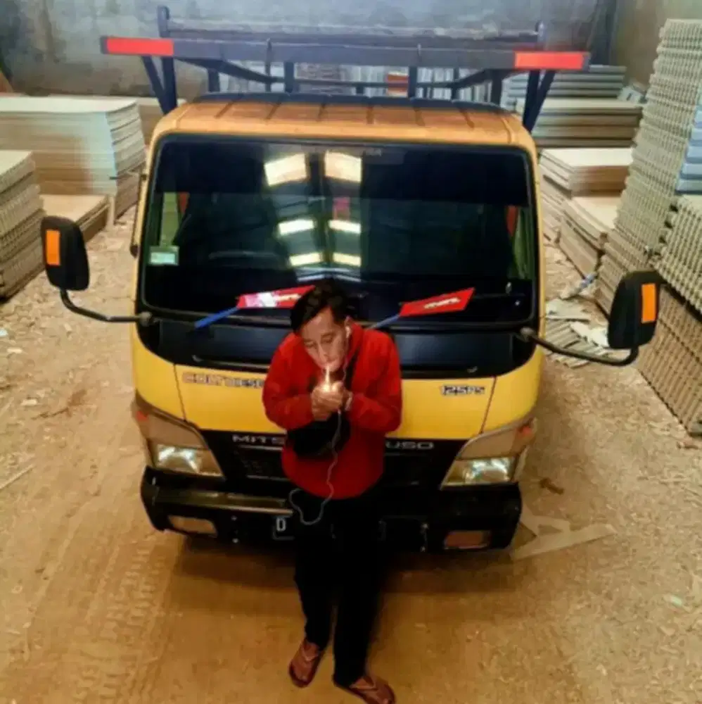Butuh pekerjaan sopir truk,SIM B1 umum aktif