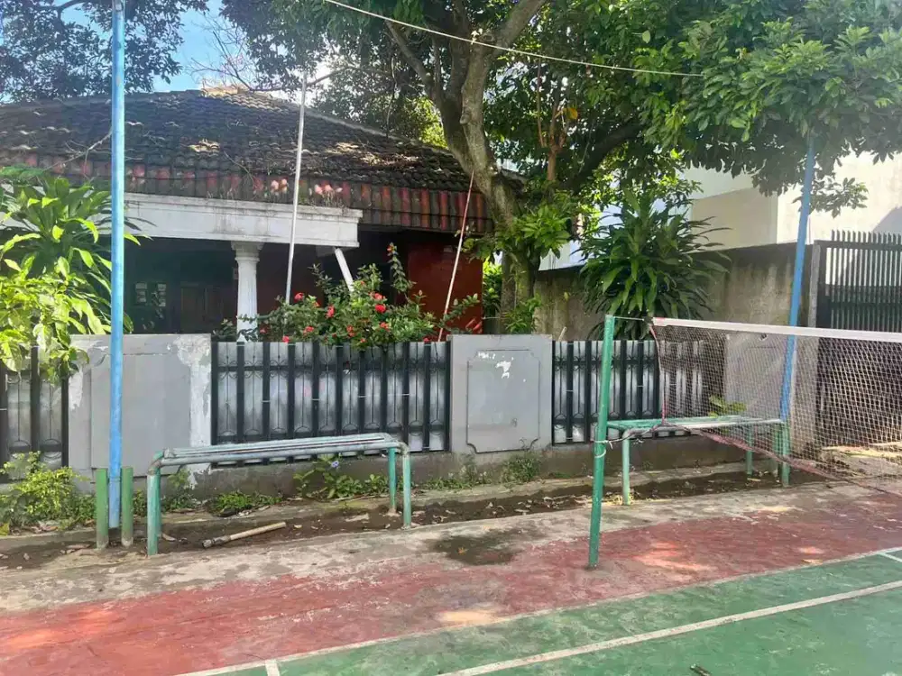 Jual Tanah ada bangunan lama di Jl Wijaya Kusuma pondok labu Jaksel luas 182 m2