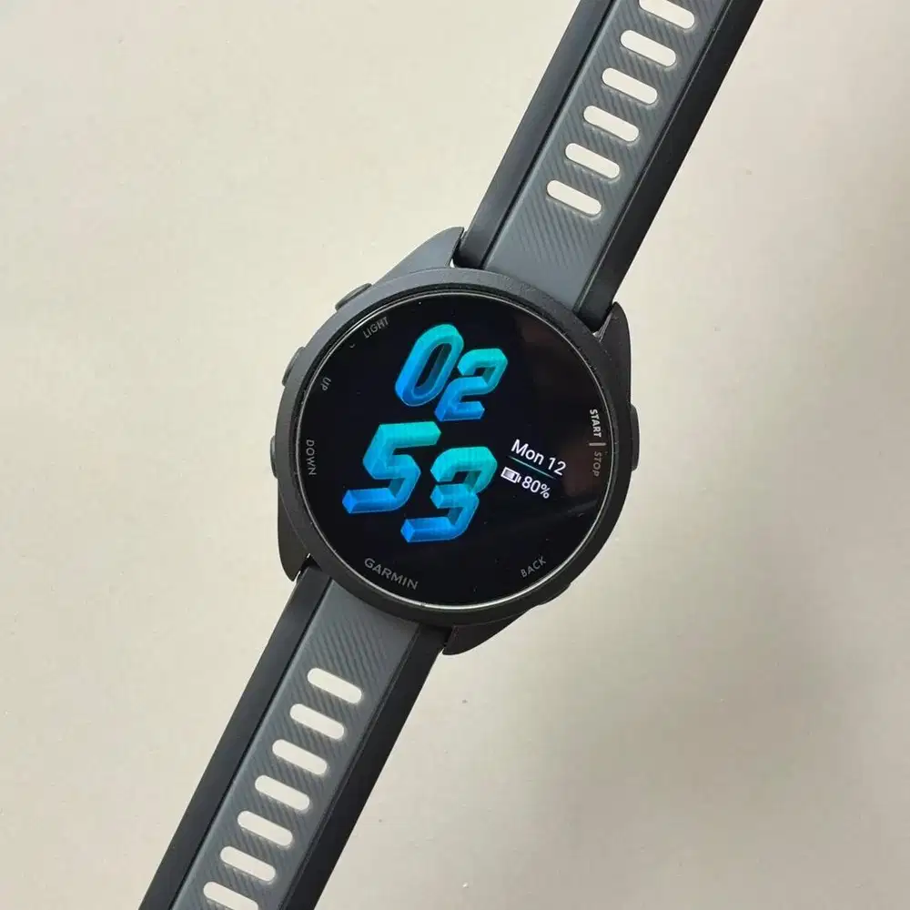 Garmin Forerunner 165 non music
