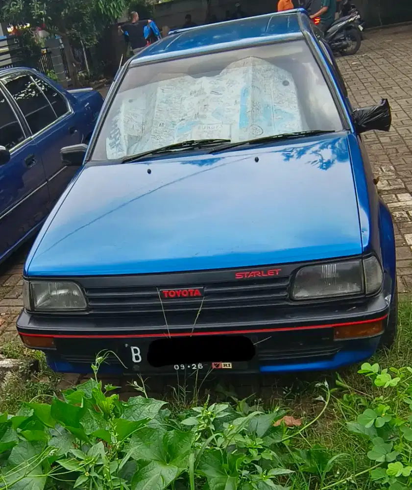 Starlet kotak 1987