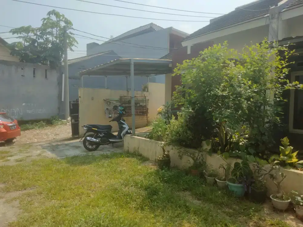 Jual Rumah di limo jl pinang dua depok dekat kampus upn