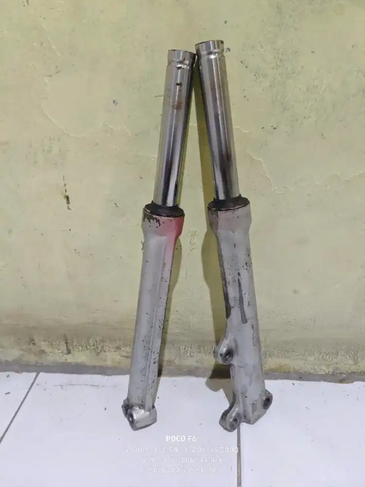 Shock depan mio