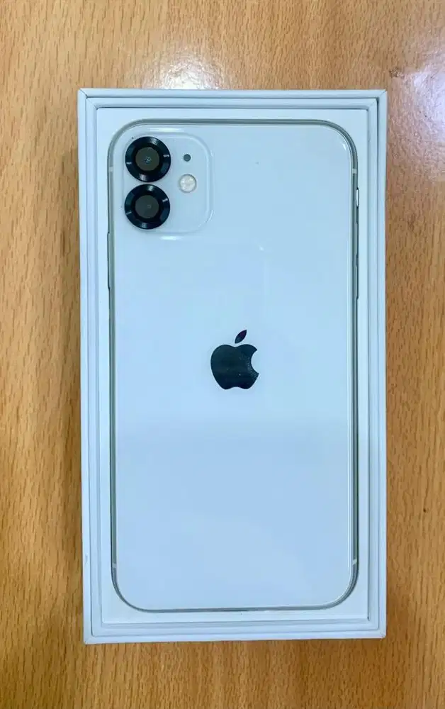 iPhone 11 White 128gb regist