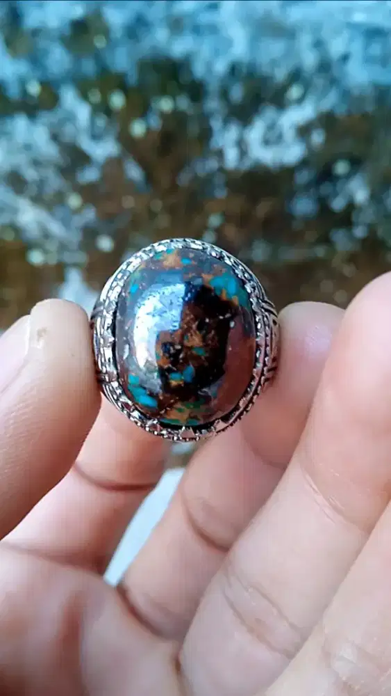 PIRUS PERSIA ANTIK PANCA WARNA