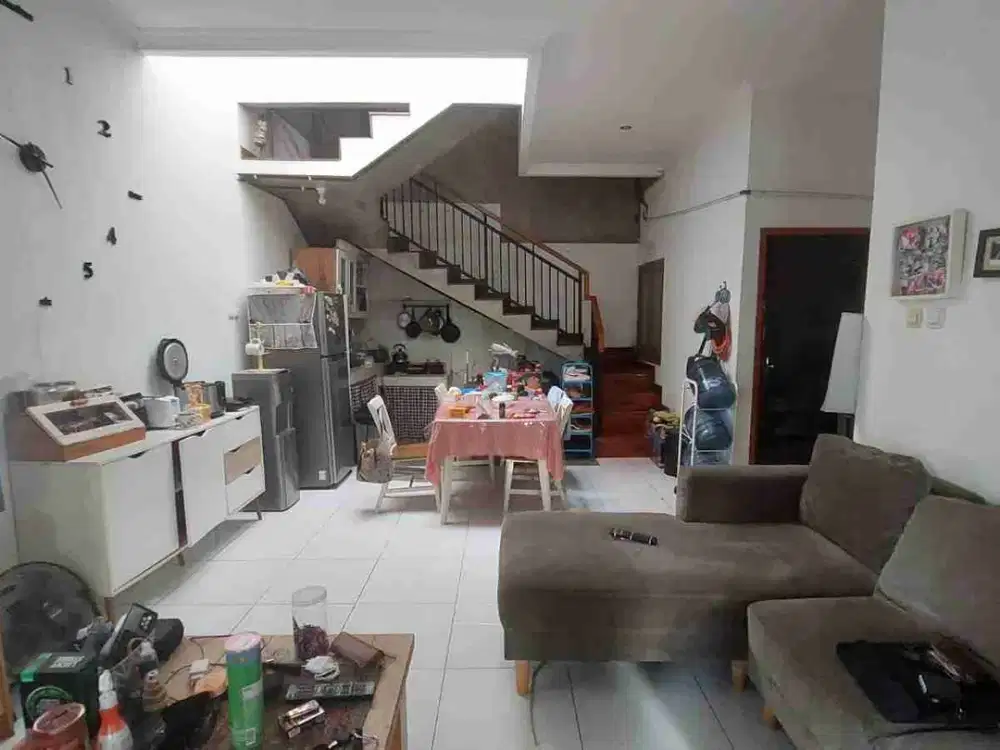 Jual Rumah cluster belakang kampus UPN limo jl bukit Tambora bisa buat kost mahasiswa