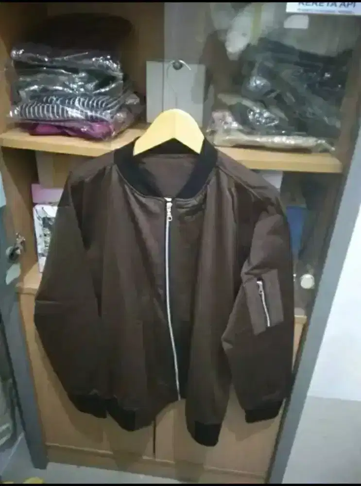 JAKET BOMBER PREMIUM uk L 100net
