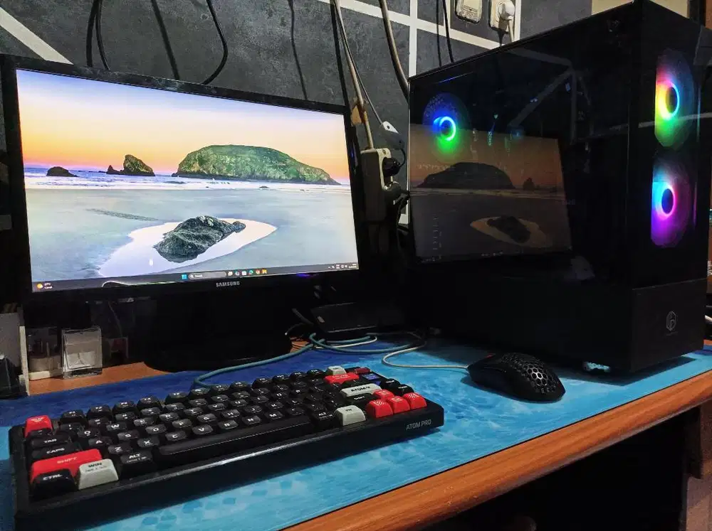 Dijual PC gaming sett Ryzen 5 + Monitor Intel ARC