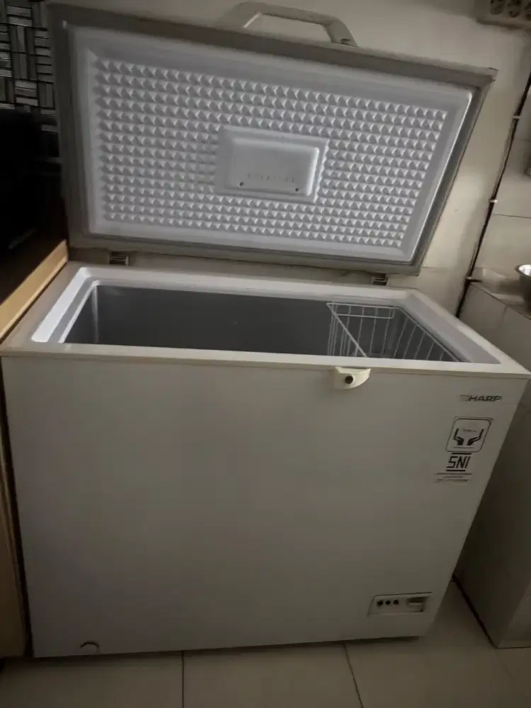 Dijual Freezer Bekas Toko