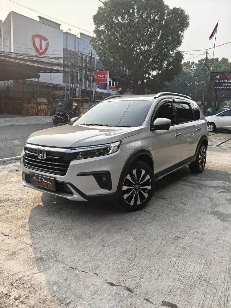 LOW KM! HONDA BRV PRESTIGE 2023 SENSING MATIC