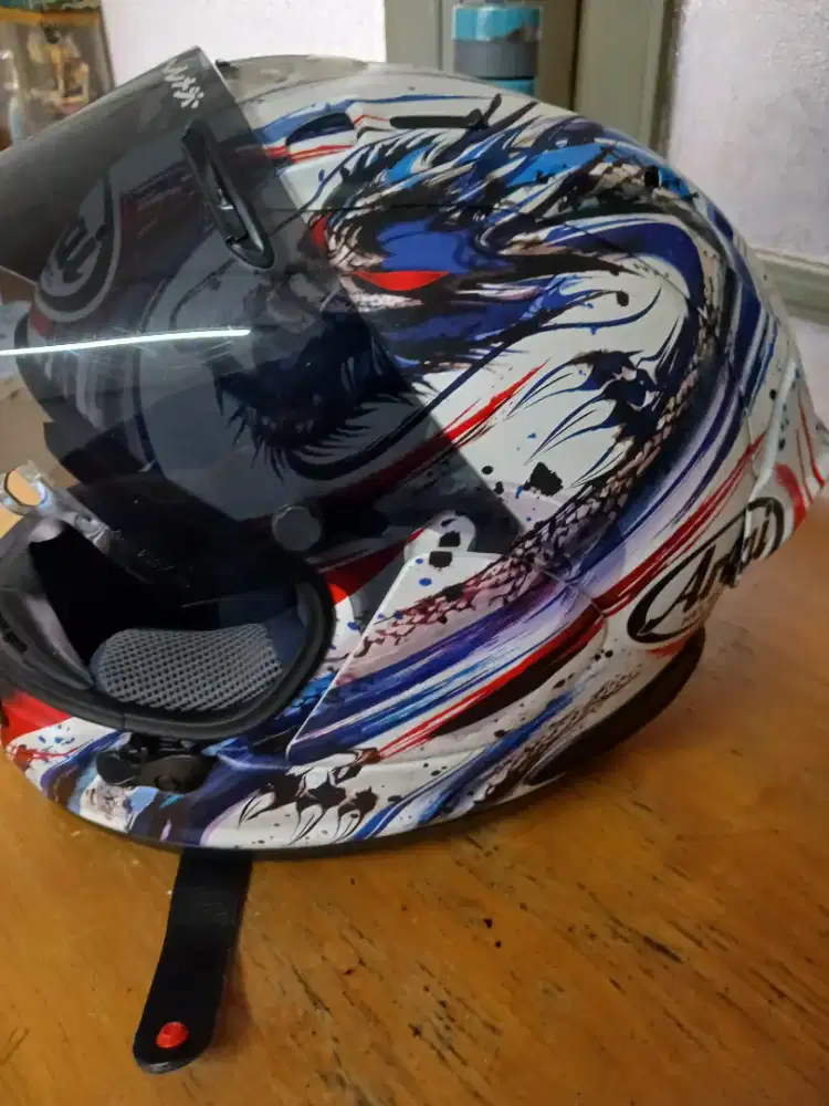 Helm arai kyonari trico