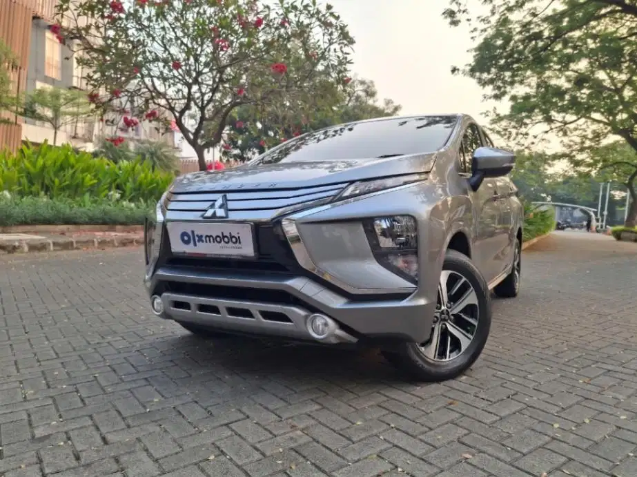 TDP RENDAH - Mitsubishi Xpander 1.5 Ultimate AT 2017 Abu-Abu CPFAB