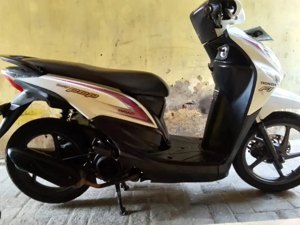 Honda beat pop 2015