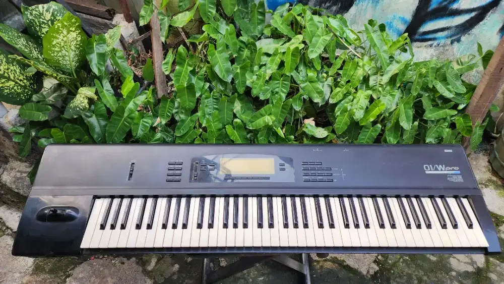 Korg 01 w pro bukan m1 t3 maupun kross