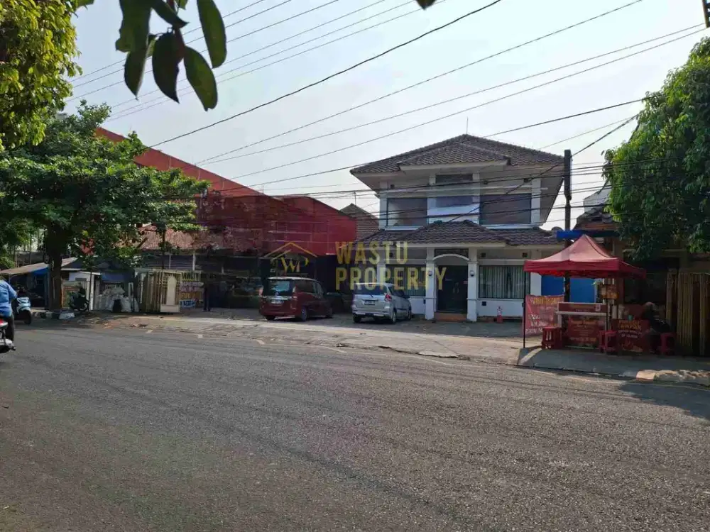 DIJUAL TEMPAT USAHA DAN RUMAH INDUK DI JL. HAYAM WURUK