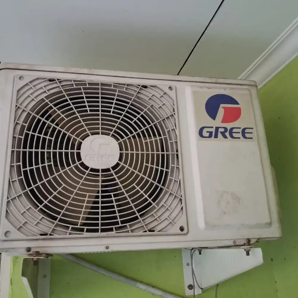 Di jual ac Gree 3/4 second masih dingin