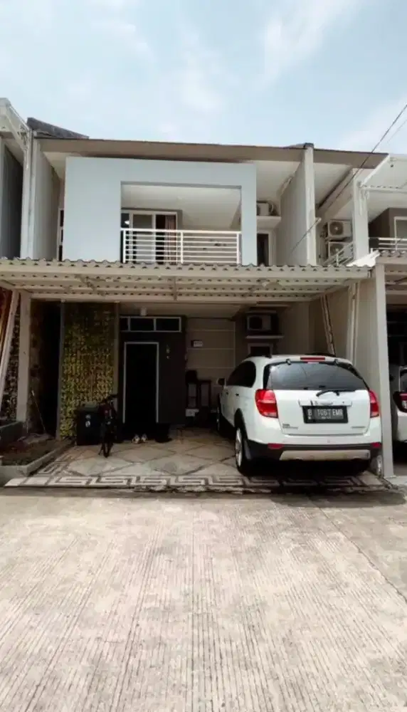 Rumah 2 Lantai Full Furnish Tinggal Bawa Koper