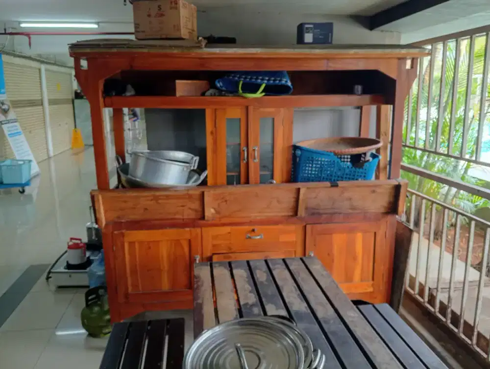 Gerobak kayu jualan