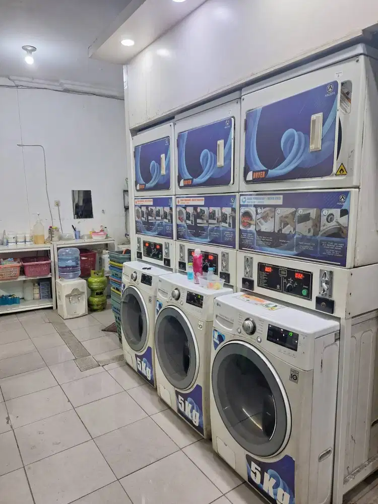 DIJUAL 3 SET PERALATAN LAUNDRY COIN bekas di Meruya, Kembangan, JakBar