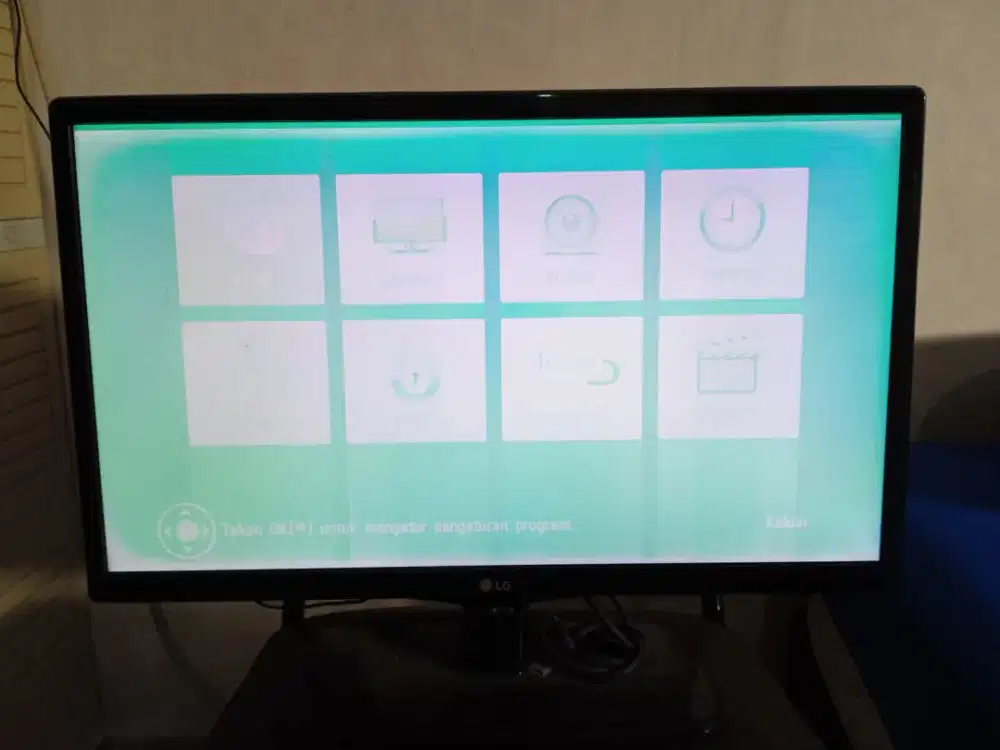 TV LED LG 22 inch