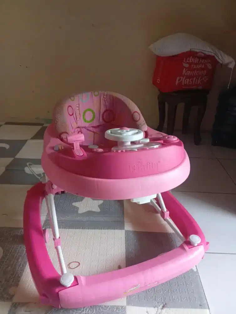 Jual butuh perlengkapan bayi