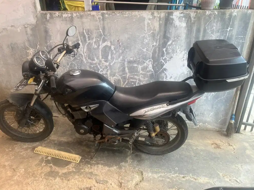 Tiger Revo Plat Kalimantan (KT) Bontang
